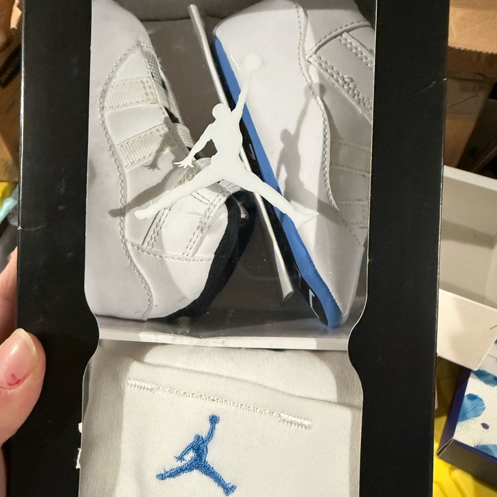 Jordan White and Blue Baby Sneaker Set